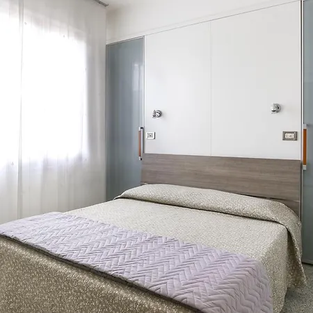 Apartman Guestfriendly 301 - Del Piero 10 Studio's *